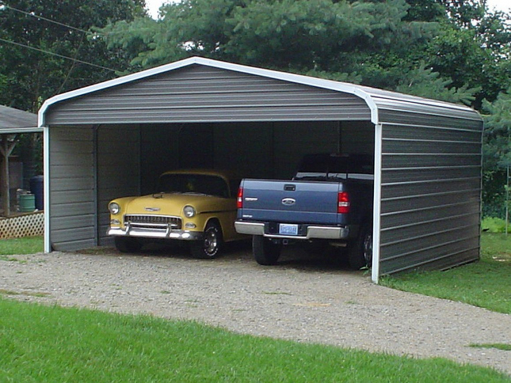 Semi-enclosed carport